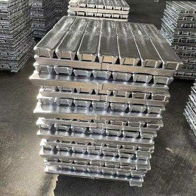 2.823g/Cc Silvery White Aluminium Ingots ADC12 Ferrous Ingot YZAlSi11Cu3